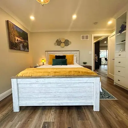Elite Upper Deck Suites L Lake Front With Hot Tub Cayuga Extérieur photo
