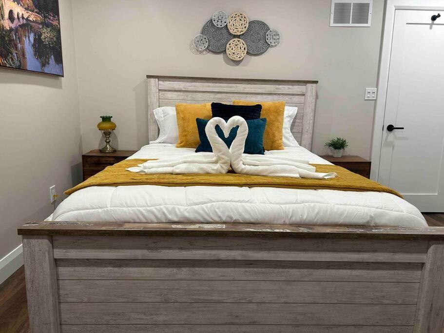 Elite Upper Deck L Front With Hot Tub